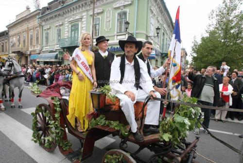 Tan2012-9-16_142256_2